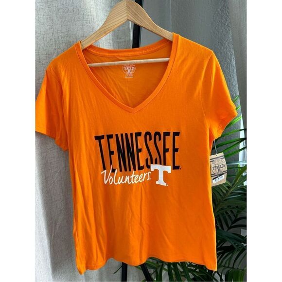 Rivalry Threads Tops - Rivalry Threads Tennessee Volunteers Women's T-shirt NWT Size Large‎